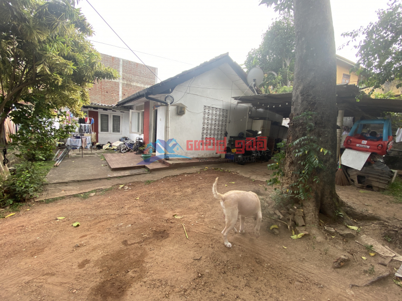 Land for sale in Dehiwala 