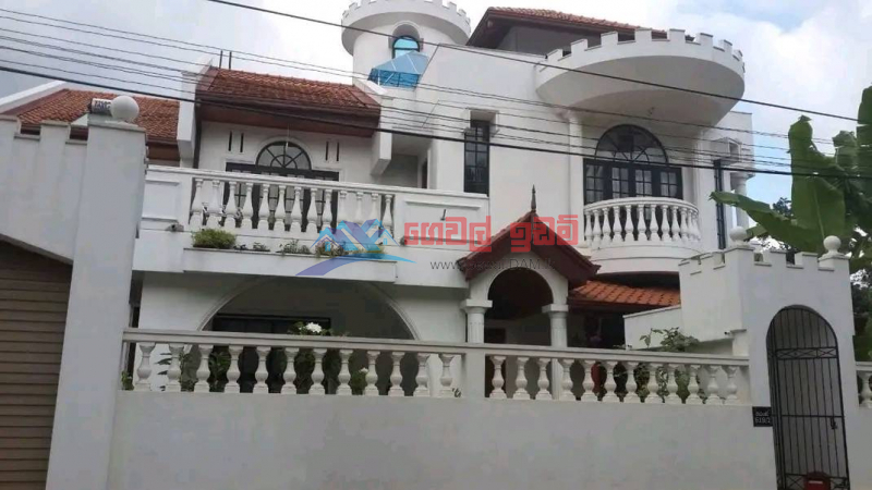 A house near Ragama city with all furniture for sale