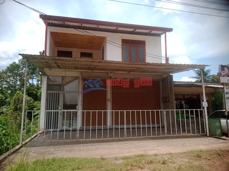 Commercial building for sale with 14 perch land and two houses facing Nittambuwa Pasyala main bus road