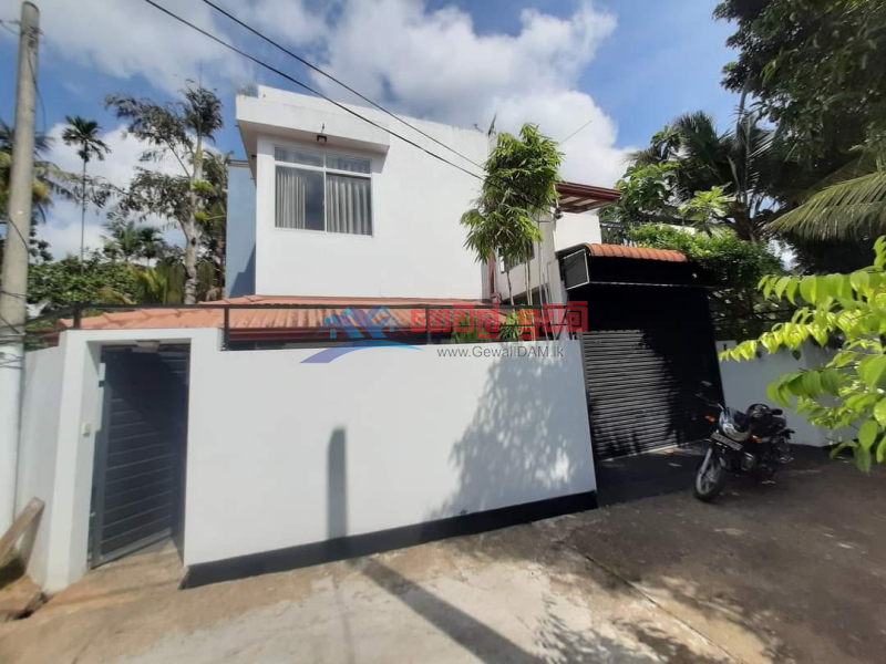 Urgent cash for moving abroad this house for quick sale,