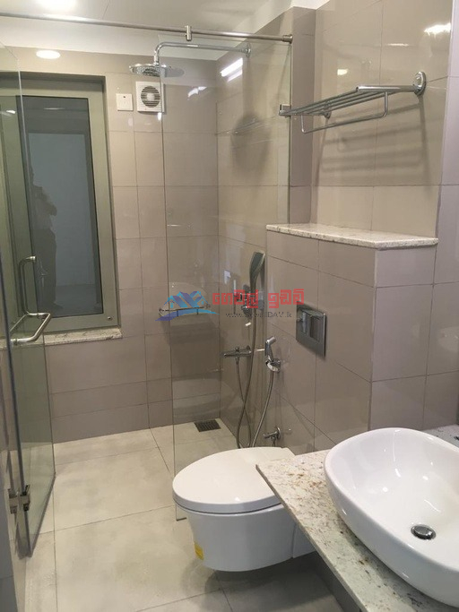 Iconic Galaxy - 3 Rooms Unfurnished Apartment for Rent (A16382)